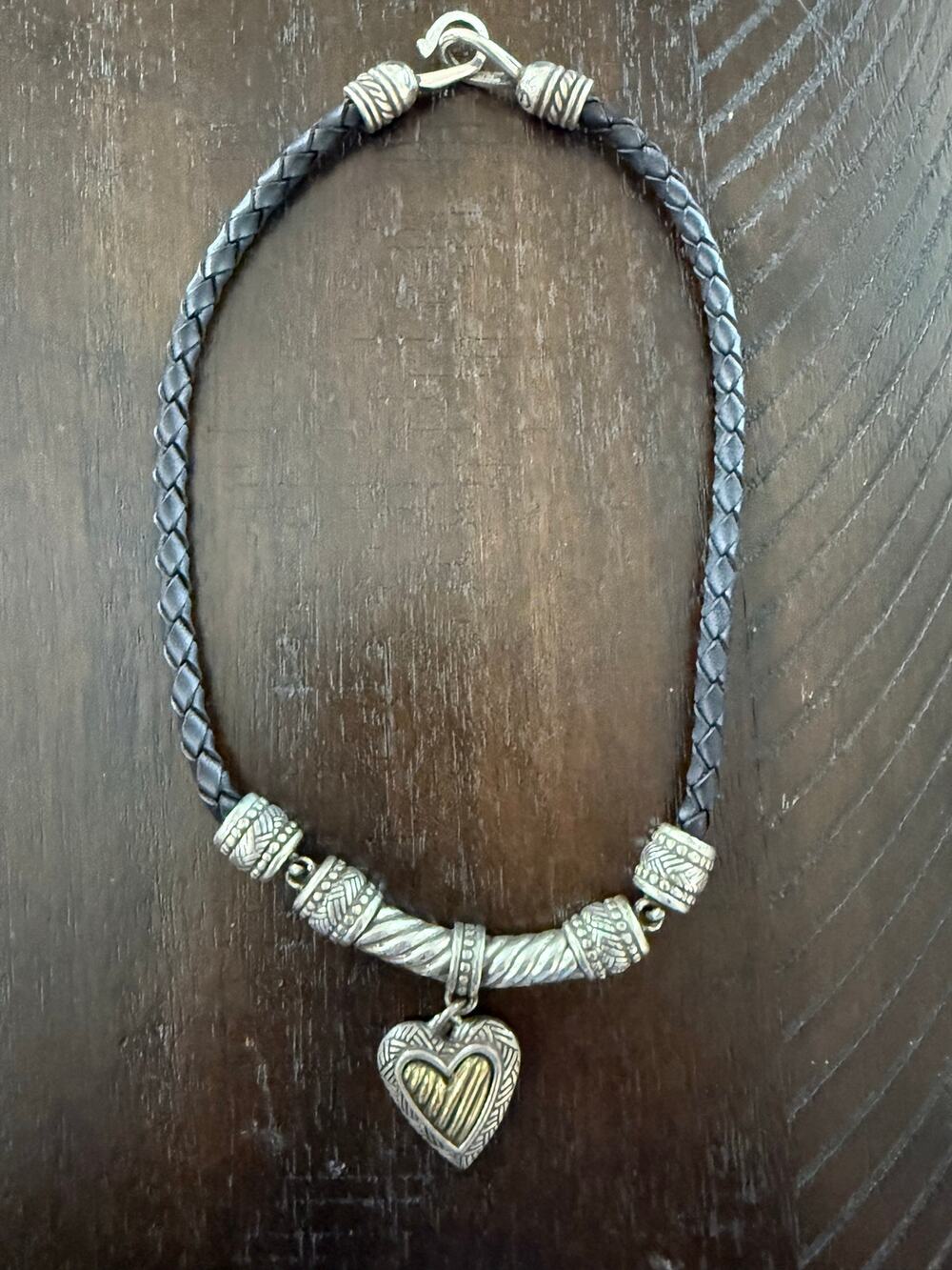 Vintage 1990s Y2K Brighton Two-Tone Heart Leather Necklace 13” choker